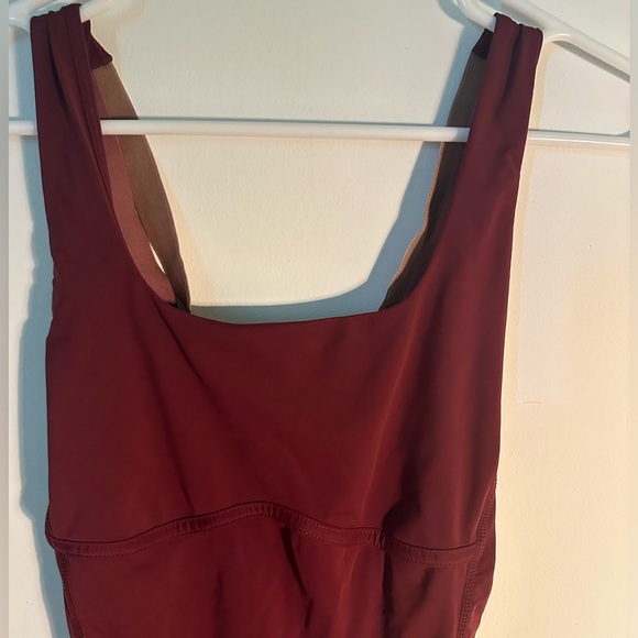 Never worn Fabletics maroon bodysuit with cross back size medium - Picture 5 of 11